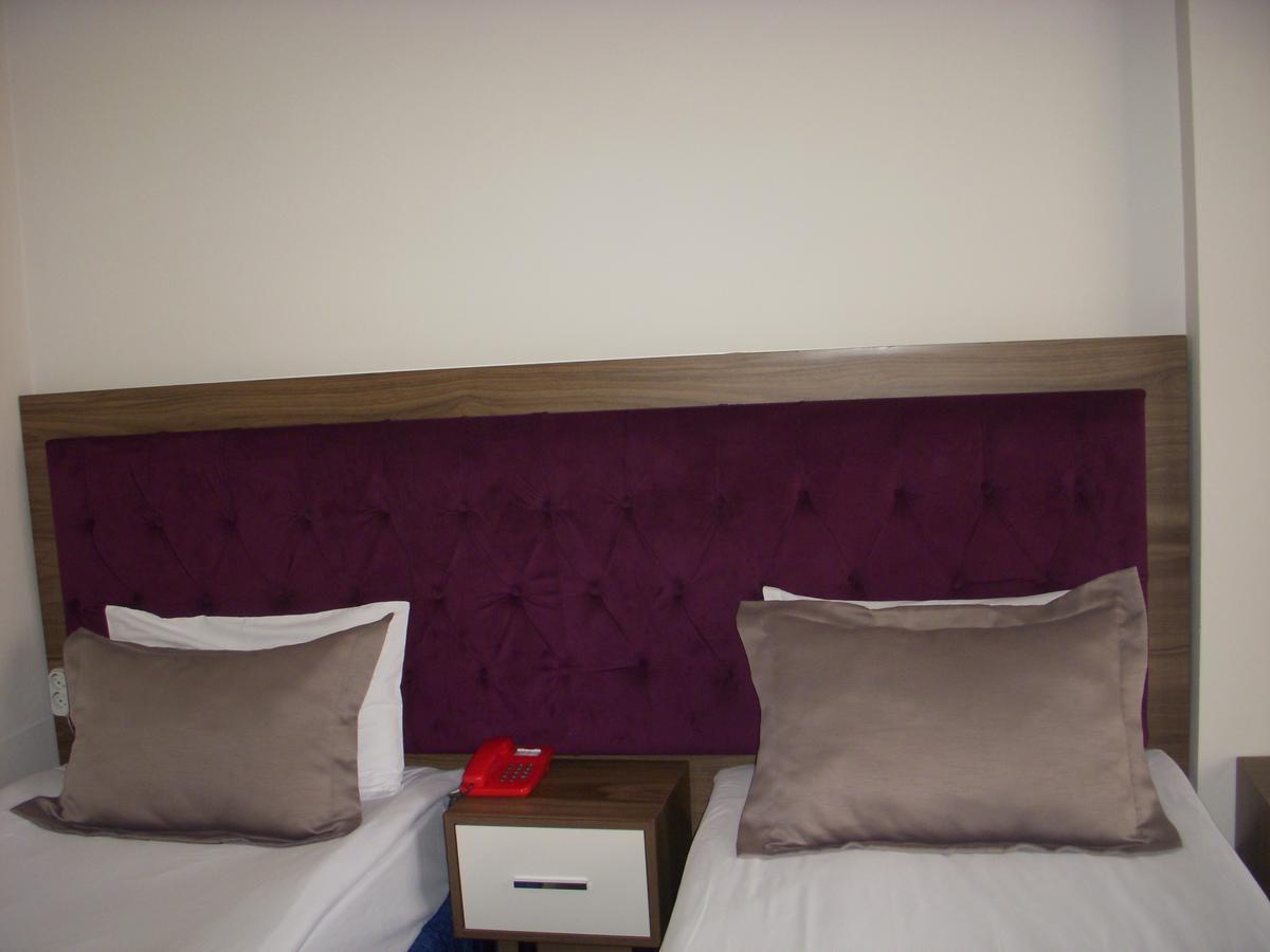 Hande Hotel Mustafakemalpaşa Exterior foto